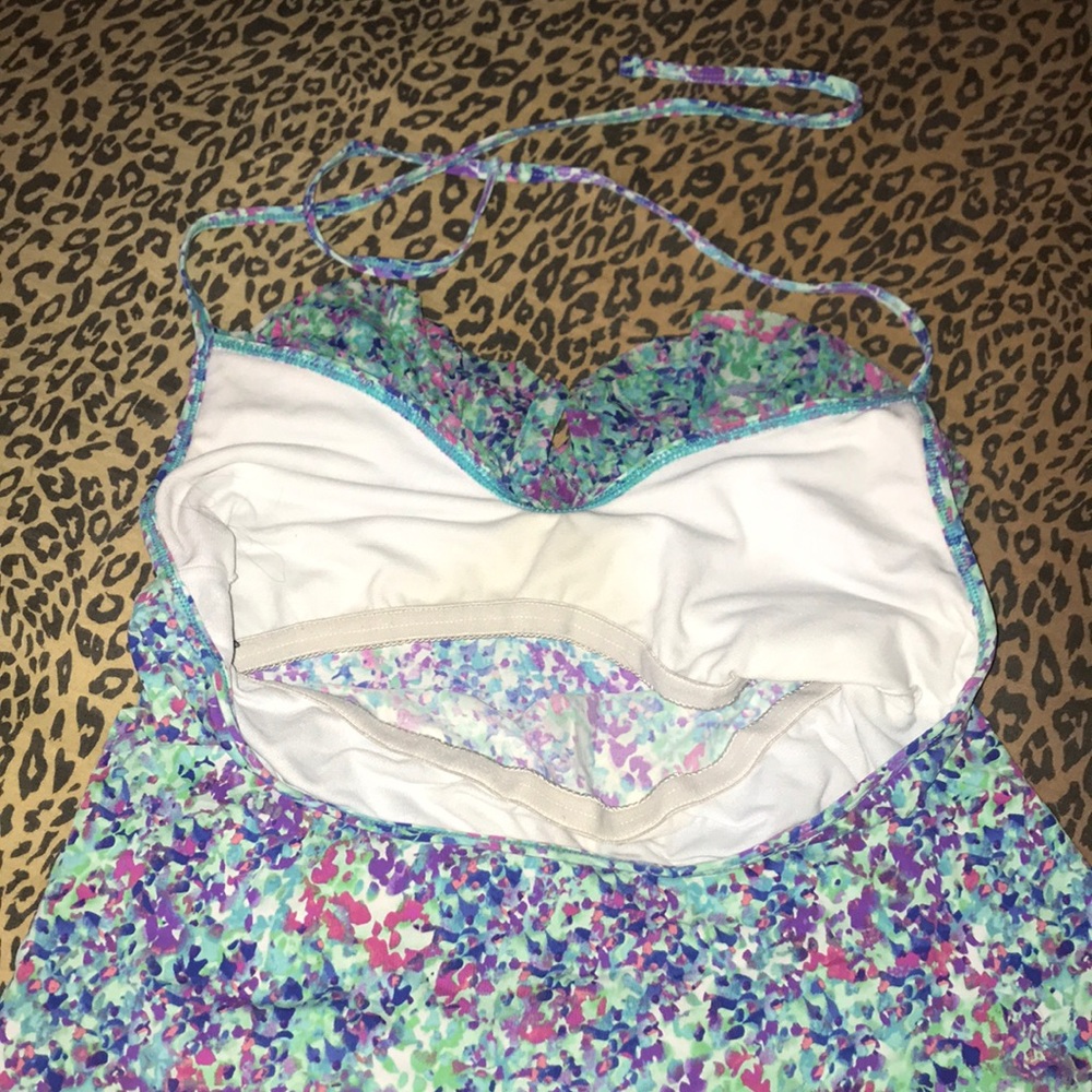 Kenneth Cole Reaction Ruffle Trim Tankini Top - Picture 4 of 6